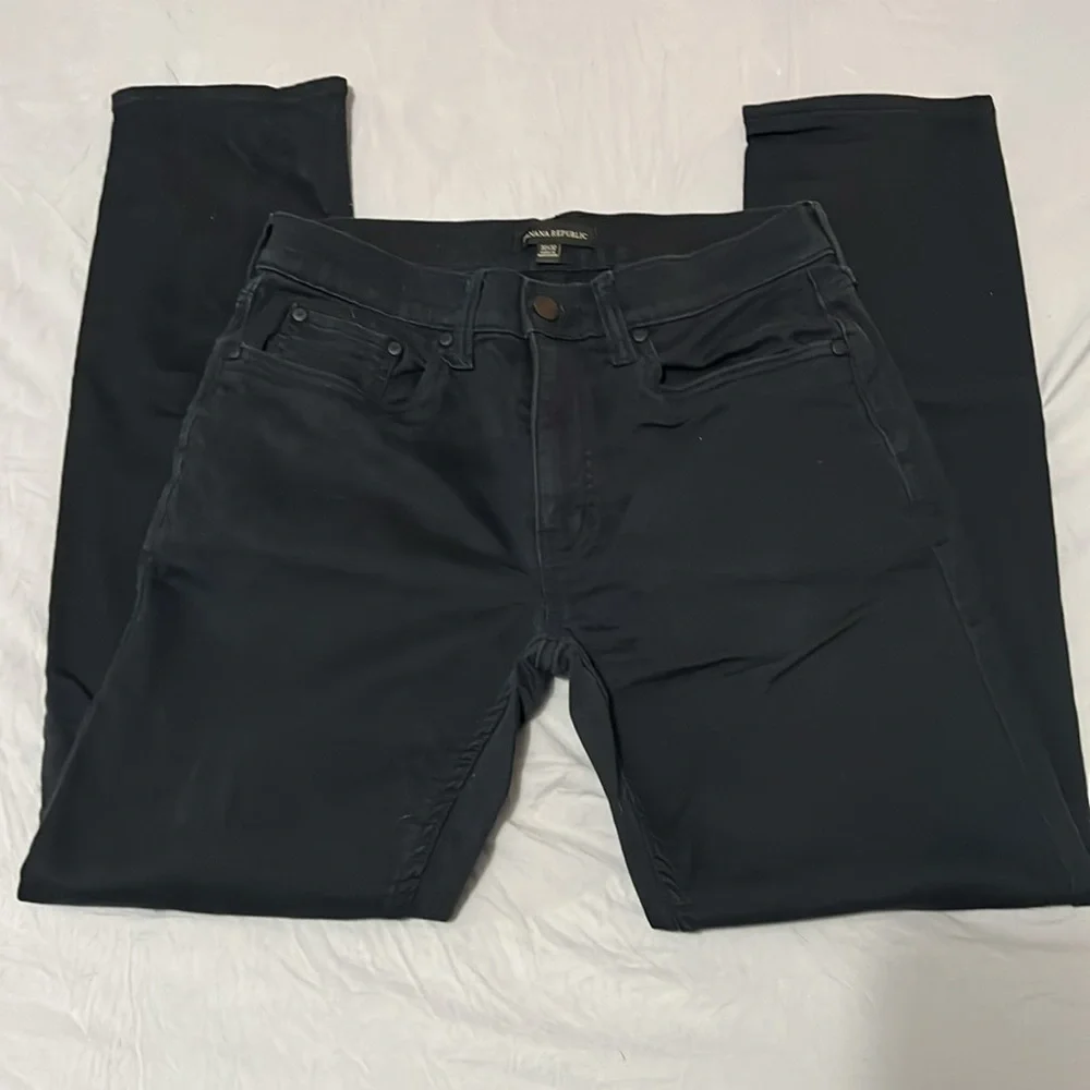 Banana Republic Slim Fit Straight Leg Jeans